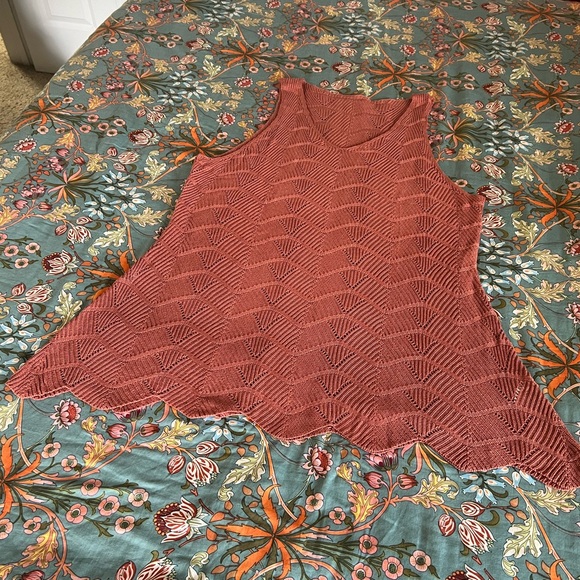 Knit tank - Picture 2 of 6